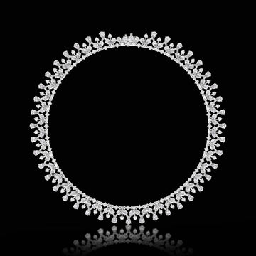 Exquisite 34.00 CTW VVS Diamond Lace Necklace in 18K Gold