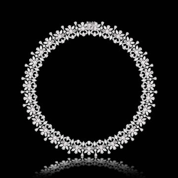 Lab-Grown VS Quality Diamond Designer Necklace in 18KT Gold 46.