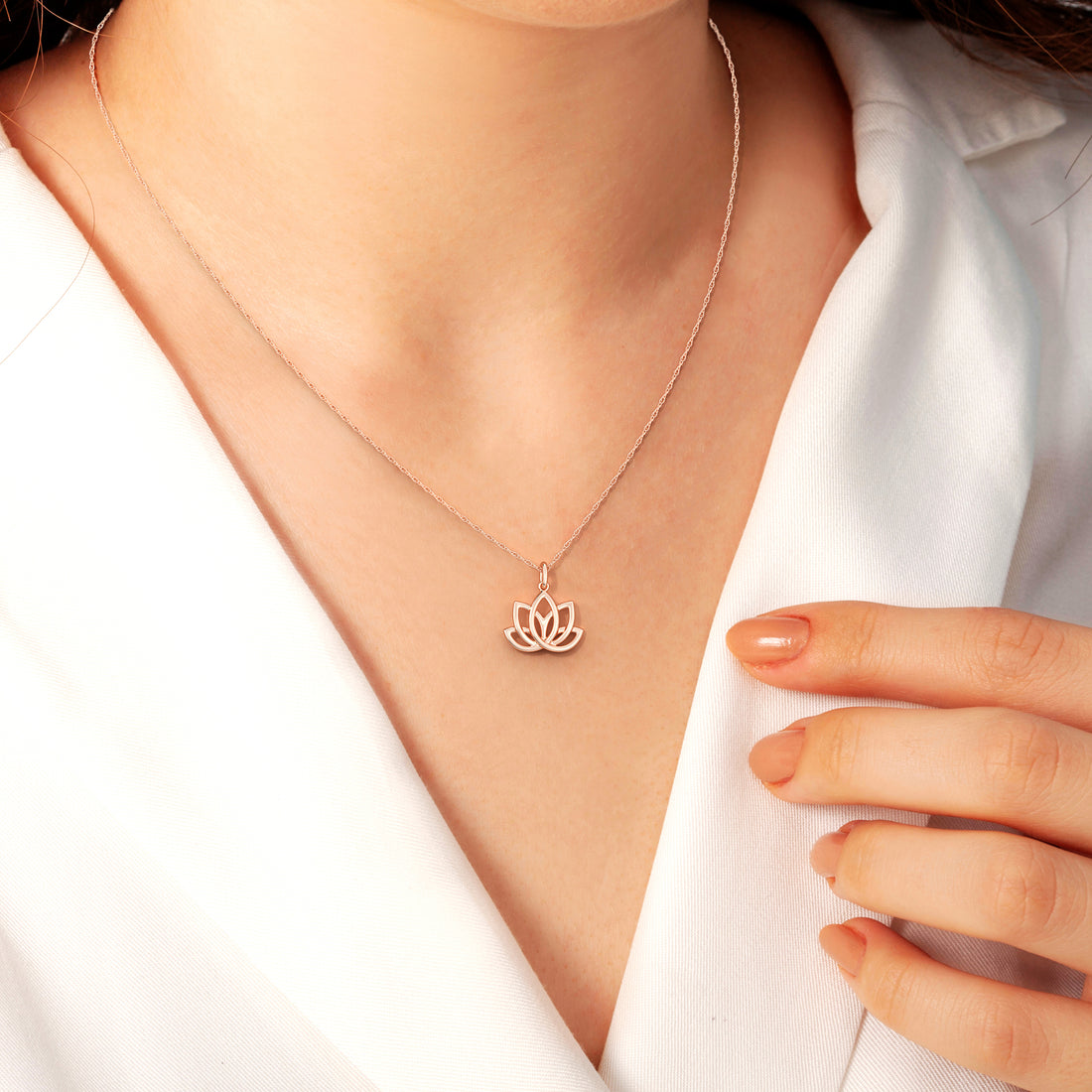LOTUS PENDANT  Rose Gold